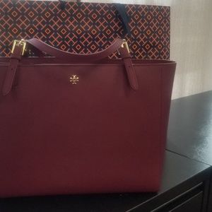 Tory Burch Large Emerson Tote Imperial  Garnet